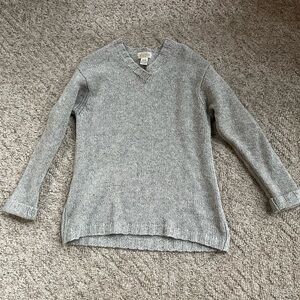 Vintage St. John’s Bay 100% Wool Heather Grey Knit Sweater
